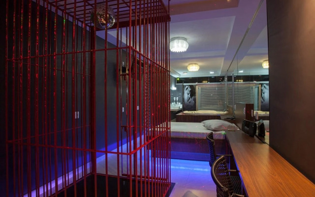 A Praia Motel - Adults Only