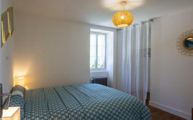 Gîte Saint-Rabier, 5 pièces, 10 personnes - FR-1-616-139