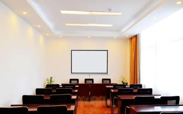 GreenTree Inn Qingdao Jiaozhou Bus Terminal Station Haier Avenue Express Hotel