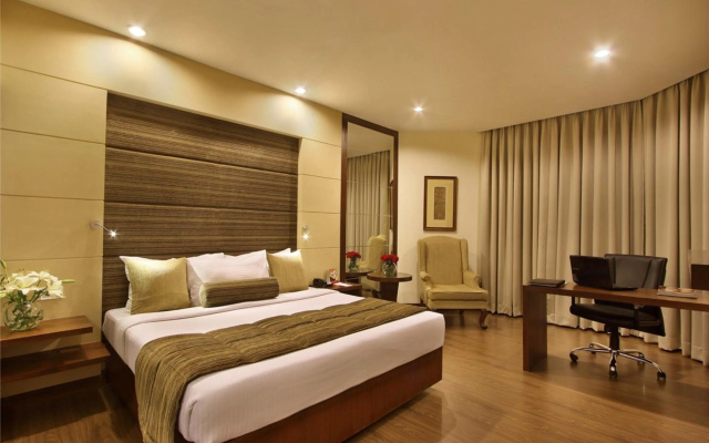 Hotel Express Residency – Guest Rooms – Vadodara