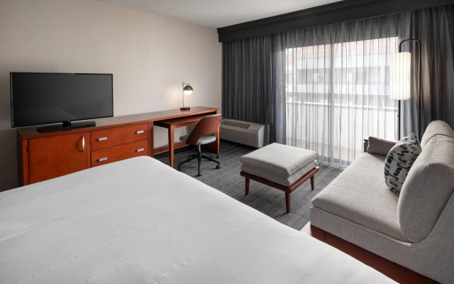 Courtyard by Marriott Seattle Southcenter