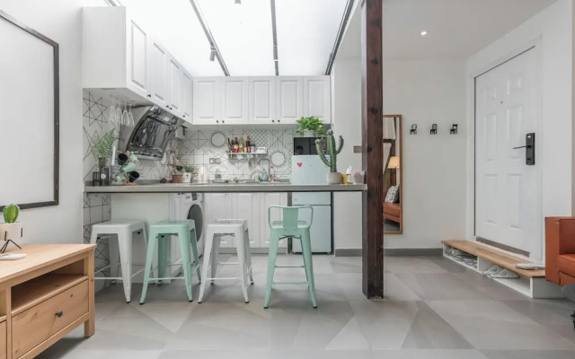 Shanghai Hills&XING 593 Homestay