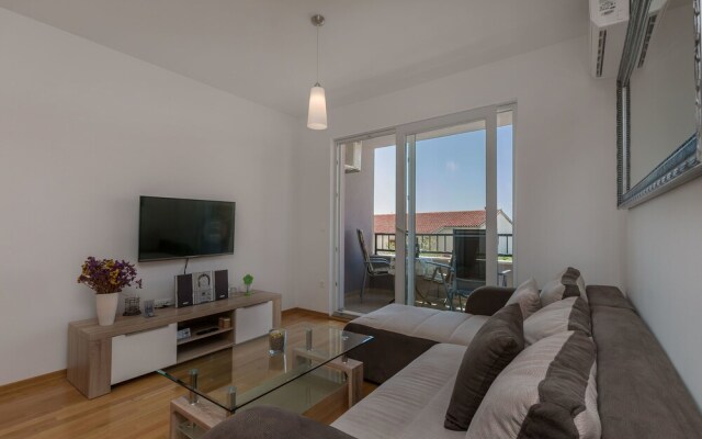 Apartment Neno