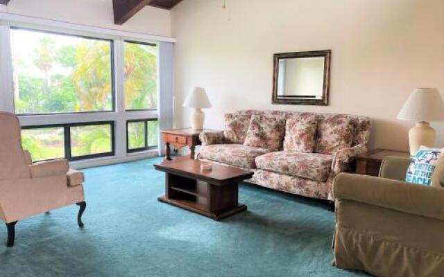 Ocean Village Coral Cluster 1023