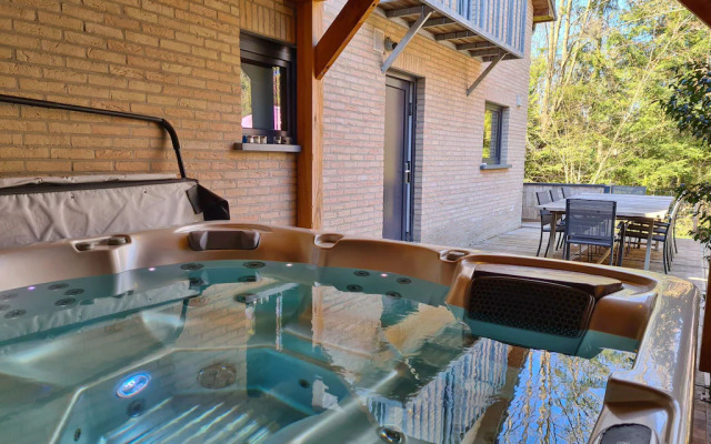 Inviting Holiday Home in Durbuy With Sauna