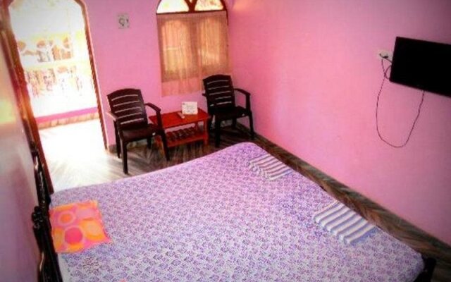 Glory Lazfina Guest House