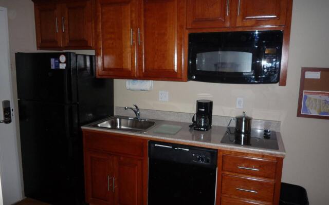 Candlewood Suites LAX Hawthorne by IHG