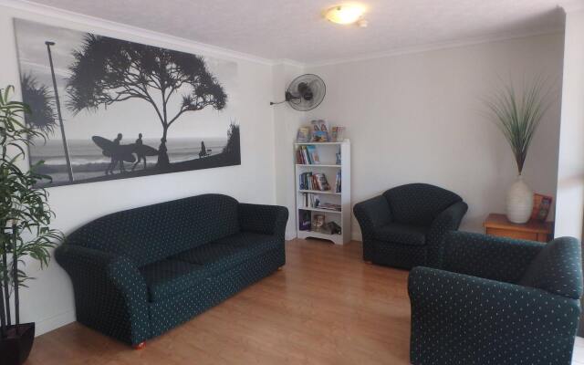 Burleigh Gardens North Hi-Rise Holiday Apartments