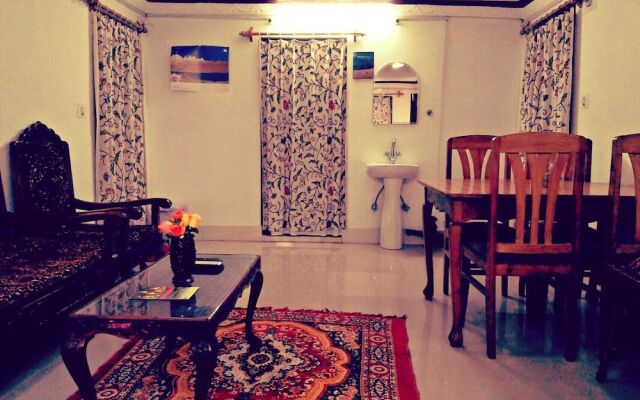 Magic Himalayan Cottage