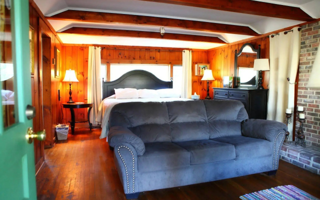 The Pines Cottages