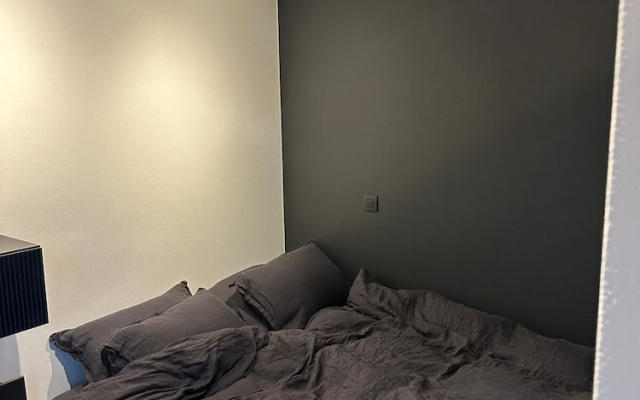 La Petite For t Brussels Studio Near Palais