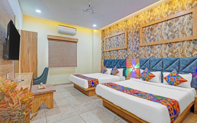 Fabhotel Hill Top Inn