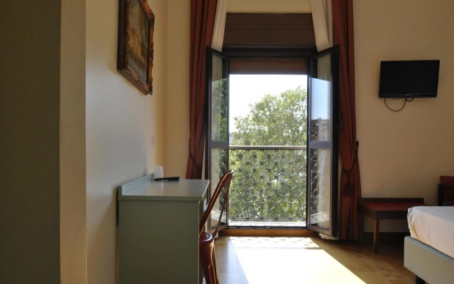 Hotel San Guido Porta Volta