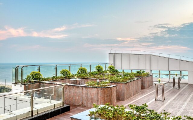 Crowne Plaza Beihai Silver Beach