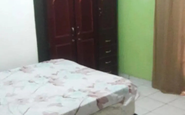 Simples e aconchegante a 10 minutos da praia