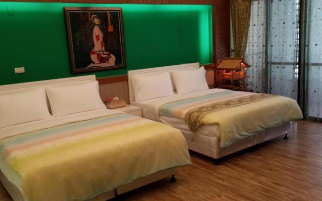 Lrayuwan B&B