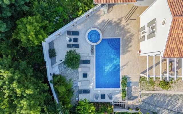 Nature Villa Frangipane With Pool