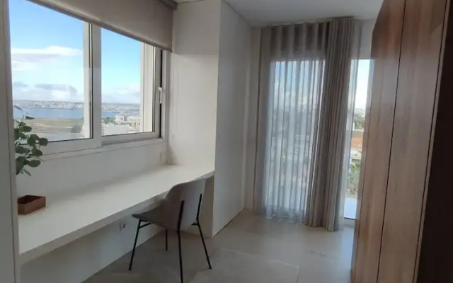 2 Terraces Flat River and Marina View