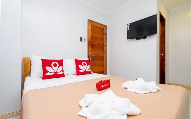 ZEN Rooms Burgos Street Vigan