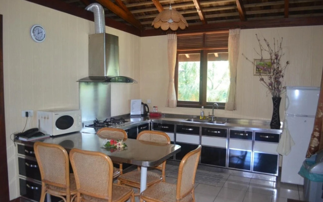 Moorea Golf Lodge