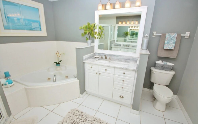 Oceanwalk 5-503 Apartment 2