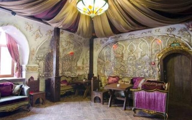 Tsargrad Hotel