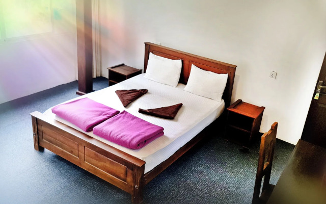 Nine Arch Holiday Resort