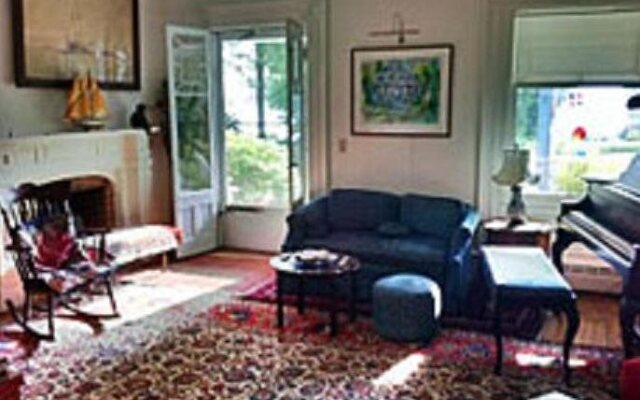 Shore Path Cottage Bed  Breakfast