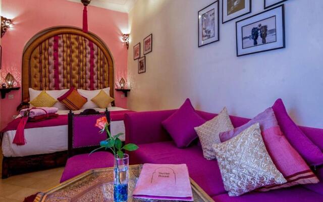 Room in BB - Riad Anabel - Rose Suite