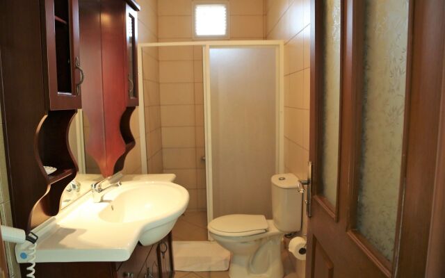 Dolphin Boutique Hotel