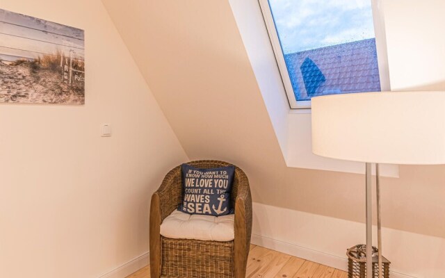 Stunning Home in Friedrichskoog With 3 Bedrooms, Sauna and Wifi