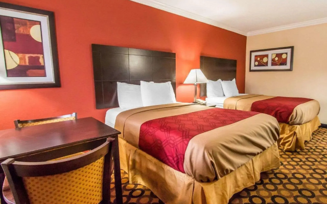 Econo Lodge Richmond Hill