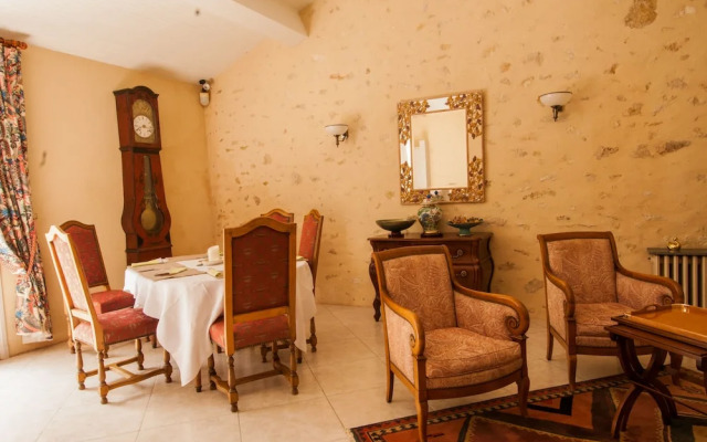 Les Chambres d'Hôtes de Château Vieux Robin