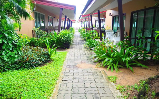 Dang Sea Beach Bungalow