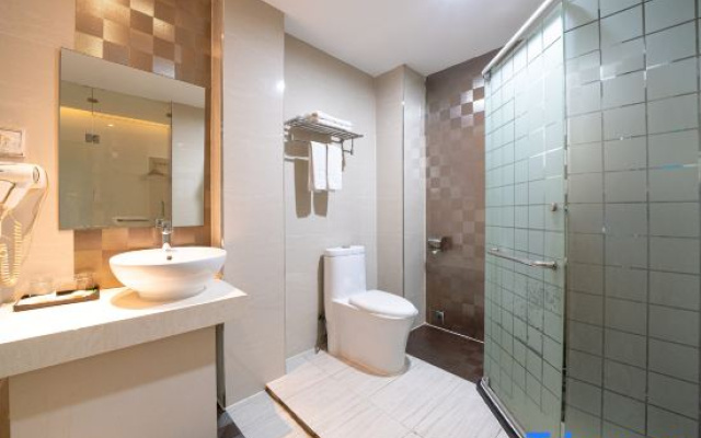 Nanning Ouman Fashion Hotel (Jinagnan Wanda, Wuyi East Road) – Bathroom – Nanning