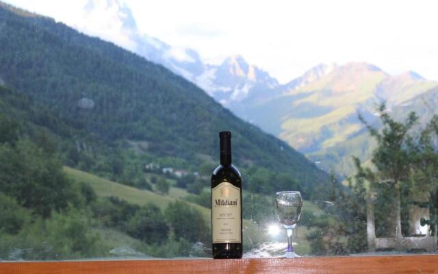 Guesthouse Dolra Svaneti