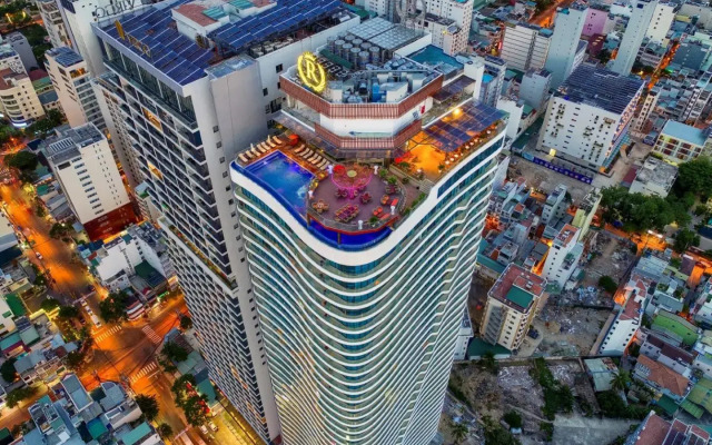 Regalia Gold Hotel