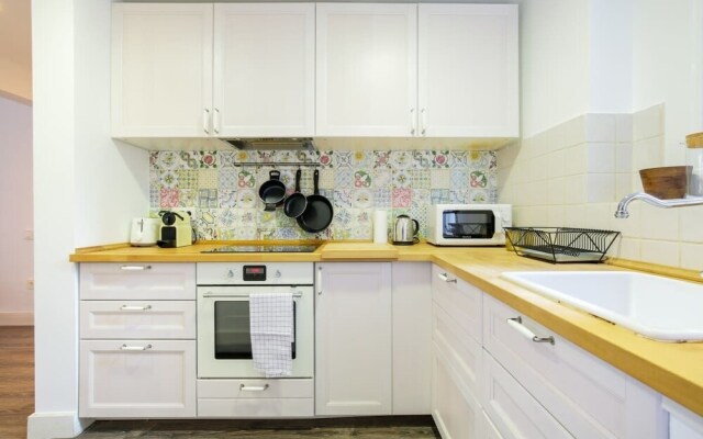 Joyful 2bed Apartment in the Traditional Gracia