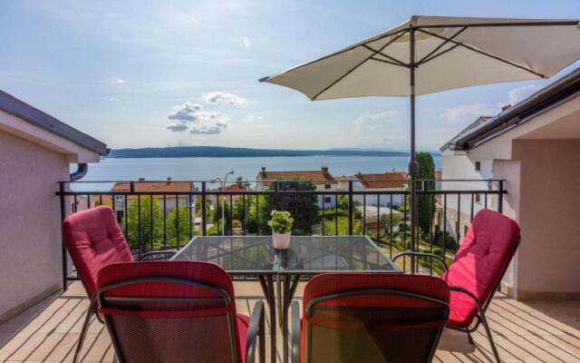 Apartment Anton RI 31 pax