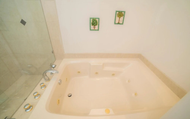 Bella Vista 2D - 3 bdr - 3 1 2 Bath