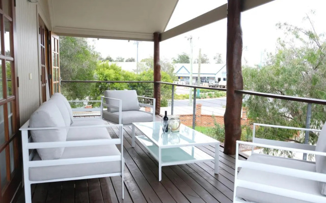 Sea Esta - town & beach on your doorstep