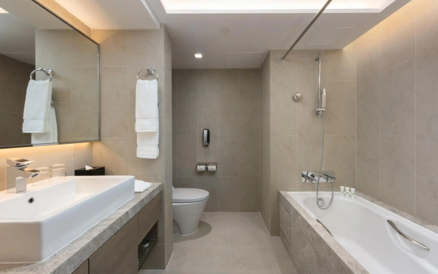 New World Millennium Hong Kong Hotel