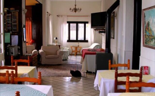 La Mimosa Guesthouse