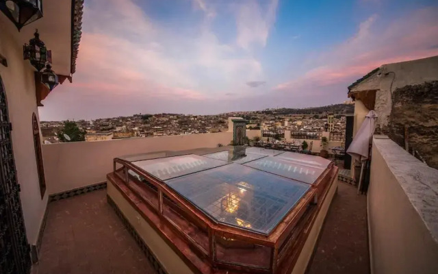 Room in Guest Room - Riad Ouliya fes Morrocco