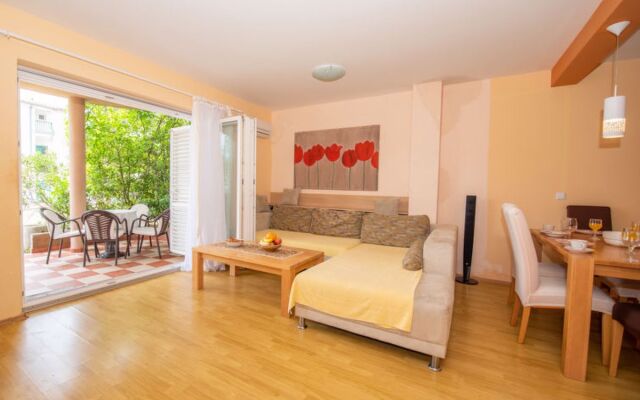 Apartment Dejan Seefeld in Tirol 33060