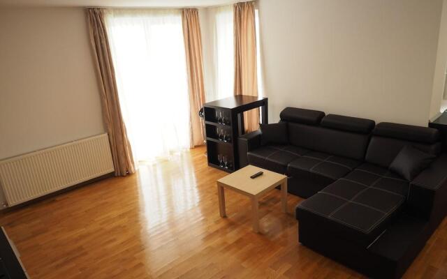 5 Star Residence