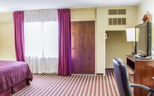 Quality Inn & Suites Fayetteville