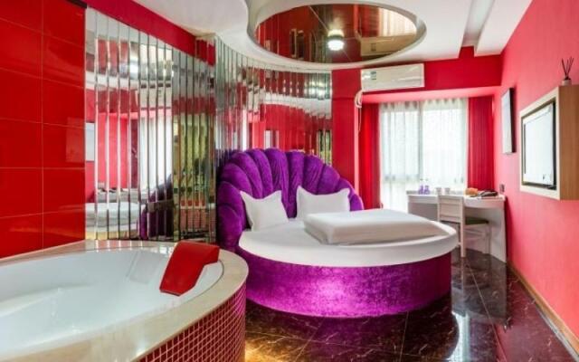 Shell Hotel Hefei Ma'anshan Road Hefei University of Technology Metro Station