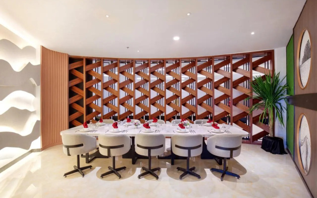 The Sentra Hotel Manado – Guest Rooms – Manado