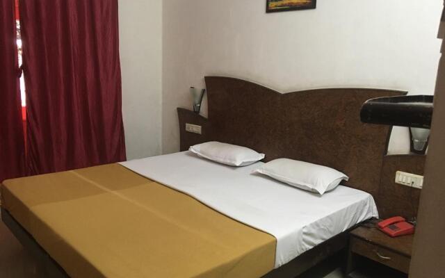 Hotel Ashoka Deluxe